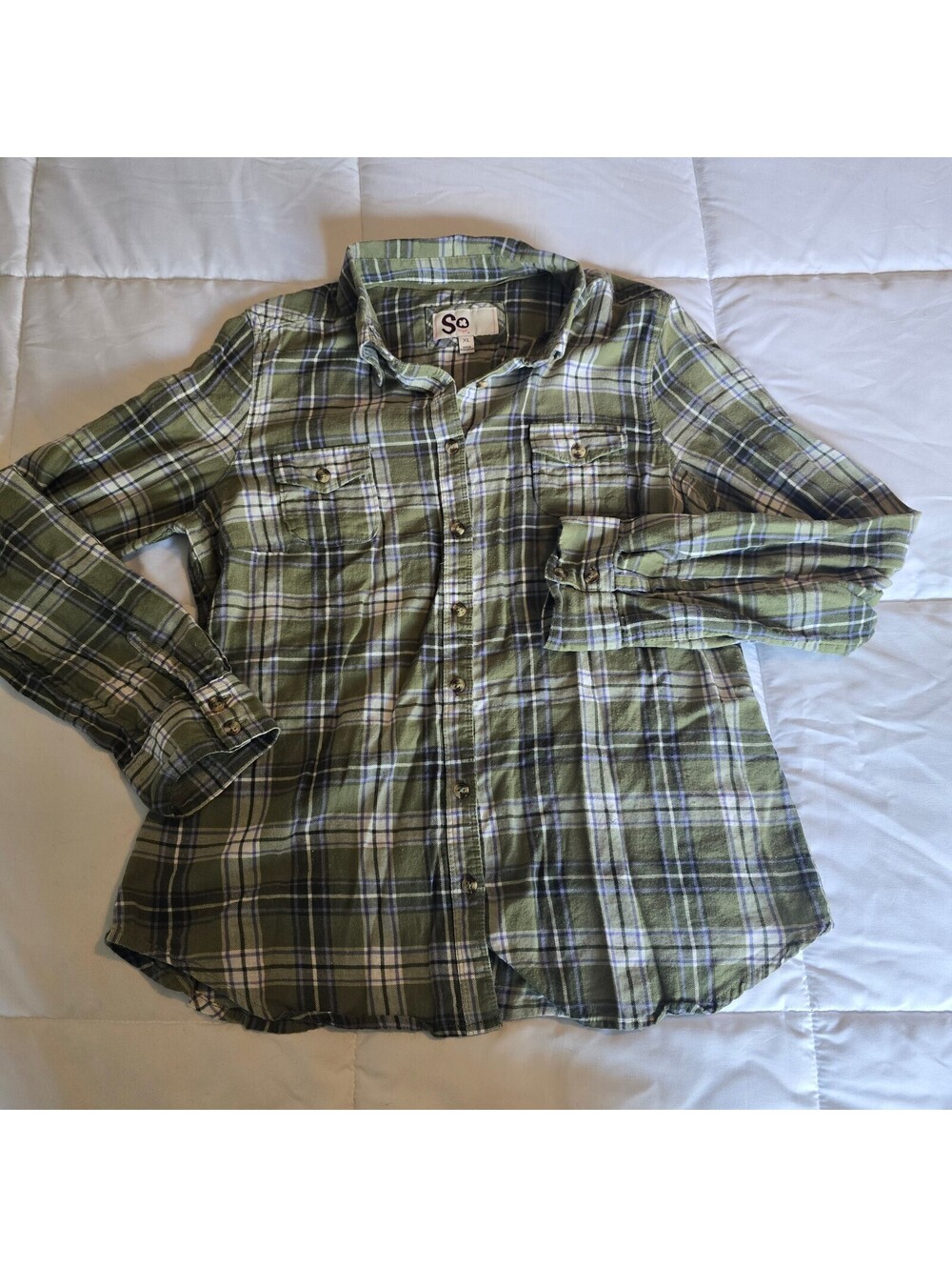 SO green plaid button-front shirt